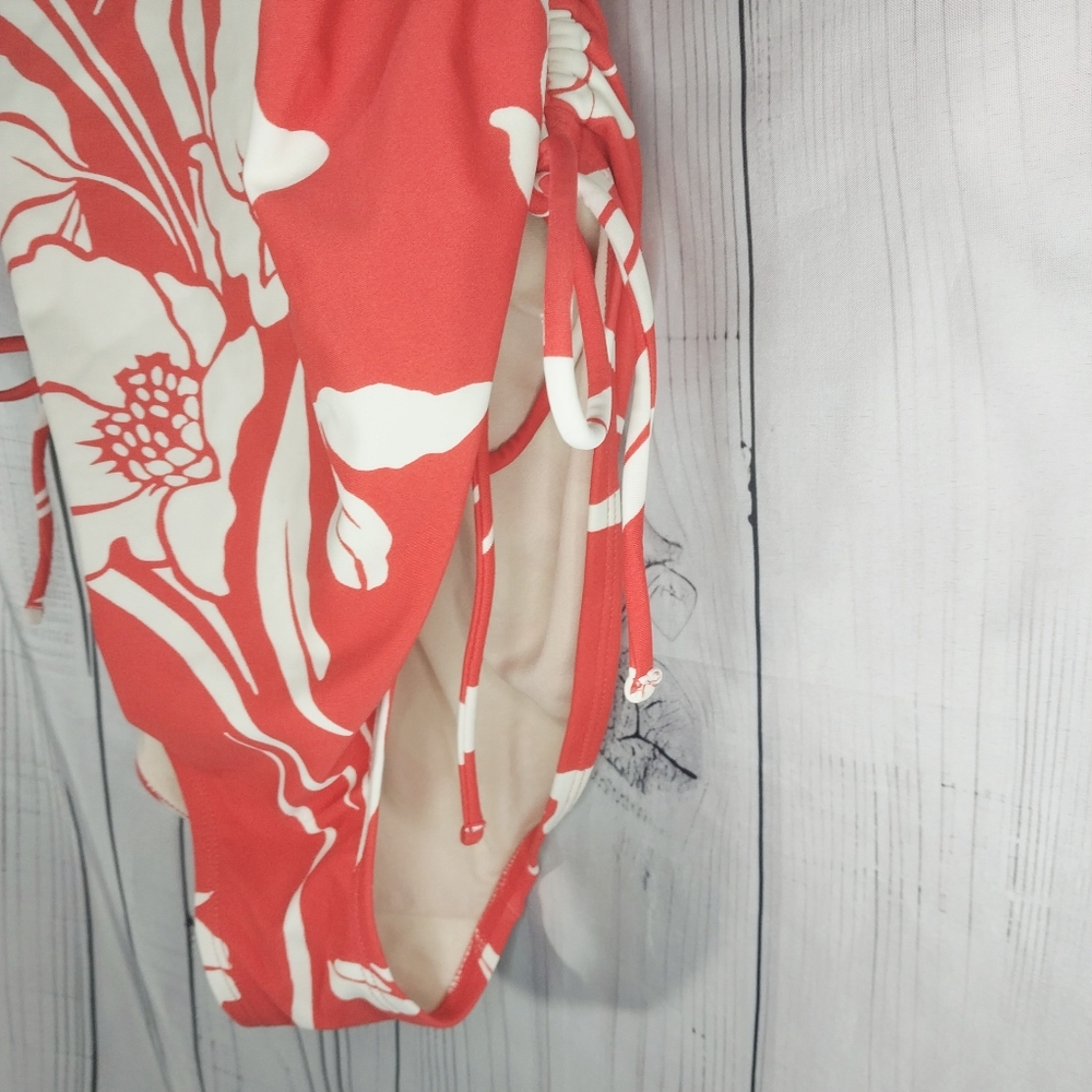 Kona Sol Cinched Sides One Piece Modest Tropical Floral Print Swimsuit - Picture 2 of 9
